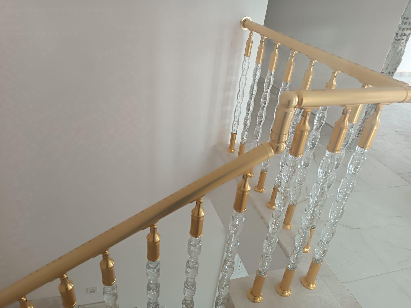 Merdiven pleksi korkuluk 10